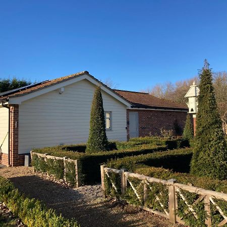 The Oaks Stable Cottage Haughley Exterior photo